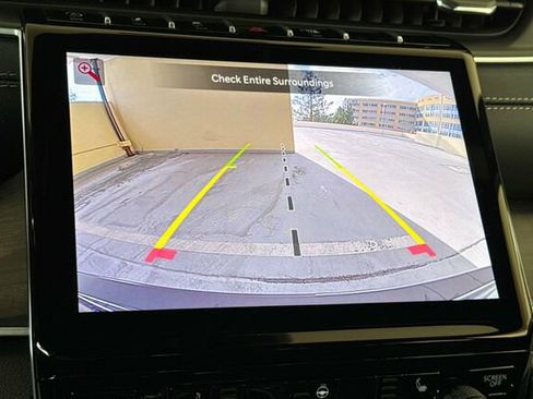 New 2025 Jeep Grand Cherokee Limited image 17