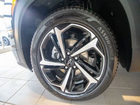 Certified 2023 Chevrolet TrailBlazer RS w/ Convenience Package image 30