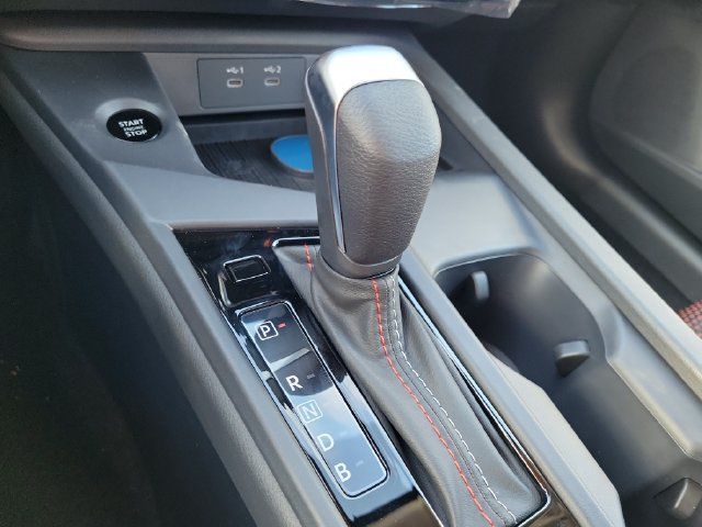 New 2027 Nissan Sentra SR w/ Floor Mat Package FWD image 30
