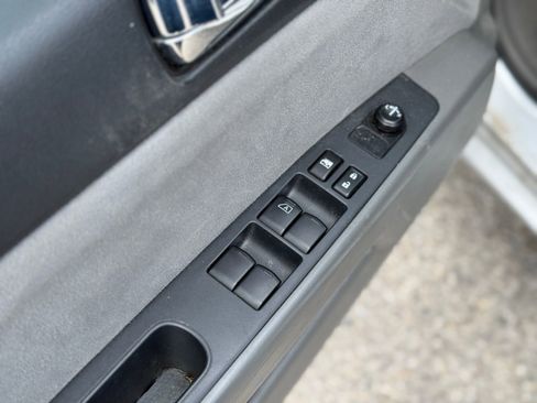 Used 2009 Nissan Sentra 2.0 S FE+ FWD image 13