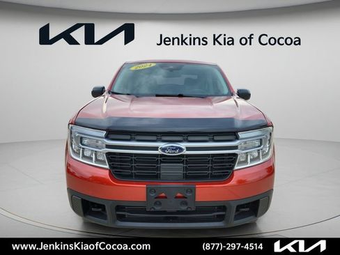 Used 2024 Ford Maverick Lariat w/ FX4 Off-Road Package AWD/4WD image 12