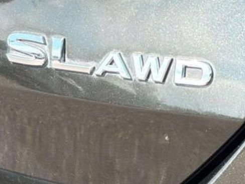 Used 2016 Nissan Rogue SL AWD/4WD image 20