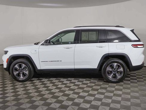 Used 2023 Jeep Grand Cherokee 4WD 4xe image 20