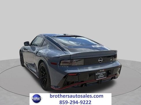 Used 2024 Nissan Z NISMO w/ Floor Mat Package RWD image 5