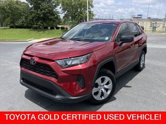 Certified 2022 Toyota RAV4 LE image 1