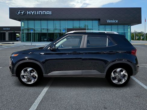 New 2026 Hyundai Venue SEL FWD image 22