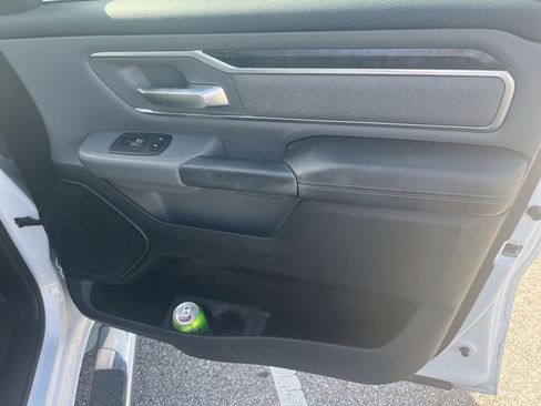 Used 2019 RAM 1500 Big Horn AWD/4WD image 6