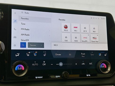 Used 2023 Lexus RX 350 Premium Plus w/ Cold Area Package FWD image 21