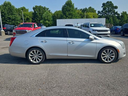 Used 2015 Cadillac XTS Luxury w/ Driver Awareness Package FWD image 8