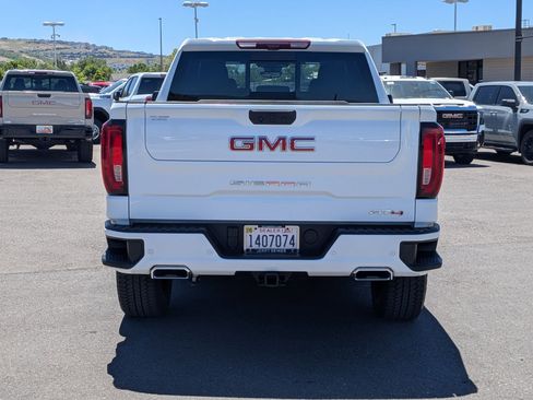 Used 2026 GMC Sierra 1500 AT4 w/ AT4 Premium Package AWD/4WD image 5