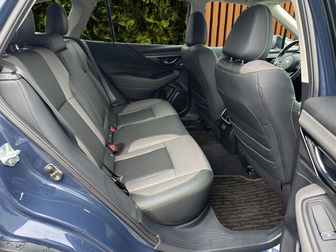 Used 2023 Subaru Outback Onyx Edition image 8