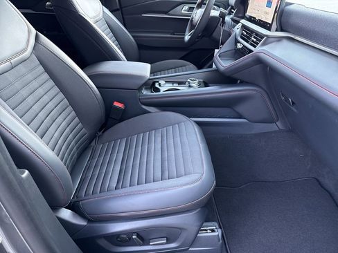 New 2026 Ford Explorer ST-Line image 14