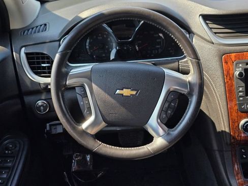 Used 2014 Chevrolet Traverse LT w/ All-Star Edition FWD image 22