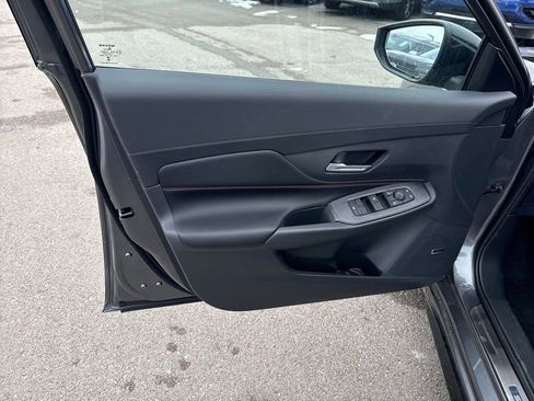 New 2026 Nissan Sentra SR w/ SR Premium Package FWD image 11