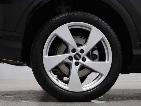 Certified 2025 Audi Q5 Premium Plus w/ Premium Plus AWD/4WD image 37