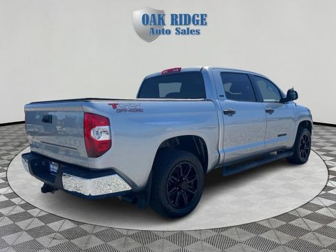 Used 2019 Toyota Tundra SR5 w/ SR5 Upgrade Package RWD image 5
