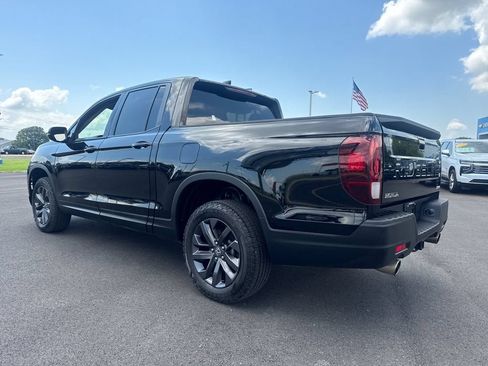 Used 2024 Honda Ridgeline Sport image 4
