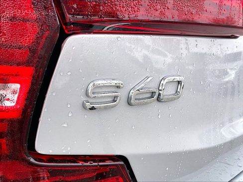 Used 2024 Volvo S60 B5 Plus image 42