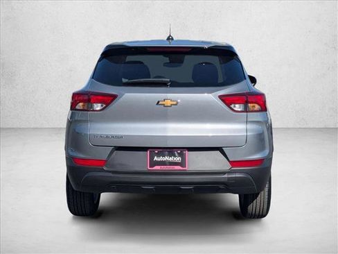 New 2026 Chevrolet TrailBlazer LS w/ LS Convenience Package FWD image 8