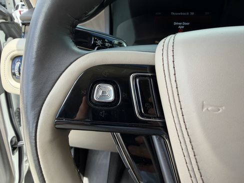 Used 2022 Lincoln Aviator Reserve w/ Equipment Group 201A AWD/4WD image 28