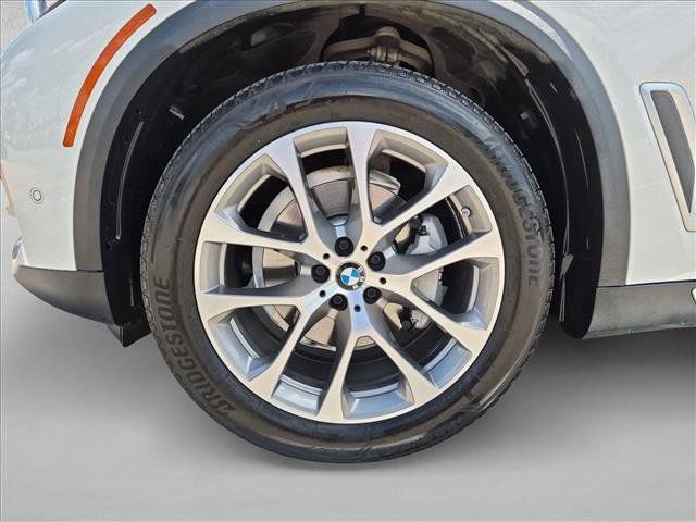 Used 2021 BMW X5 xDrive40i w/ Premium Package 2 AWD/4WD image 25