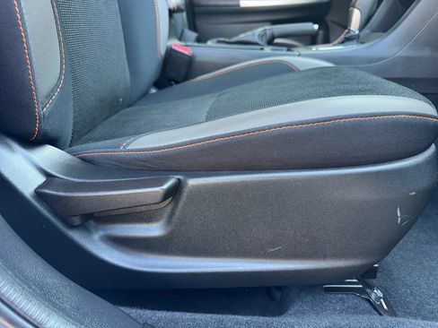 Used 2016 Subaru Crosstrek Hybrid AWD/4WD image 21