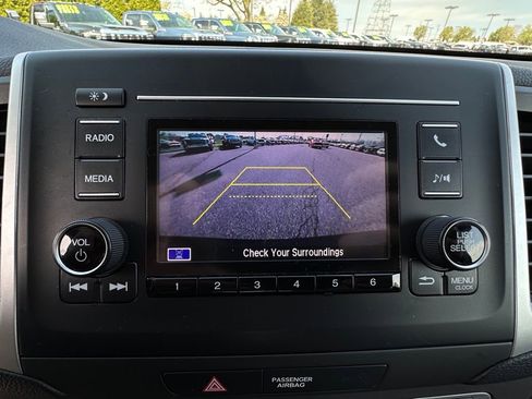 Used 2019 Honda Pilot LX image 29