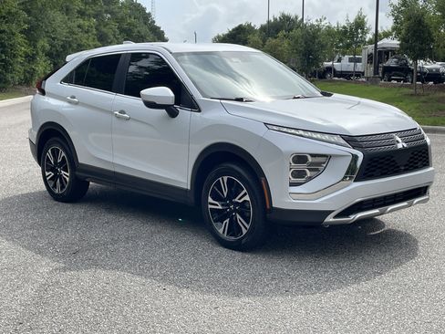 Used 2023 Mitsubishi Eclipse Cross SE AWD/4WD image 2