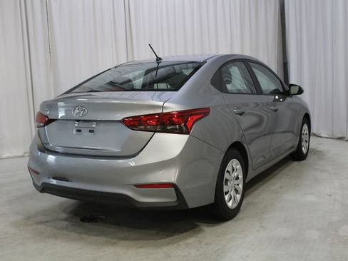 Used 2021 Hyundai Accent SE FWD image 23