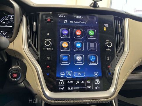 Used 2020 Subaru Outback Limited image 22