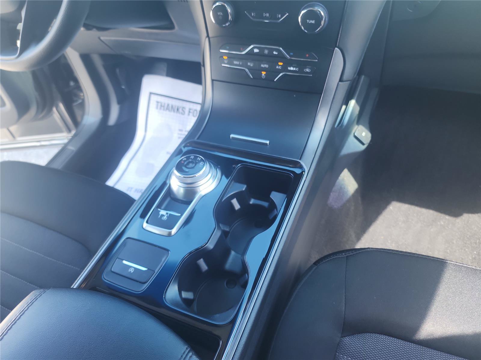 Certified 2020 Ford Edge SE FWD image 26