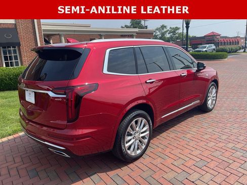 Used 2023 Cadillac XT6 Premium Luxury w/ Platinum Package AWD/4WD image 8