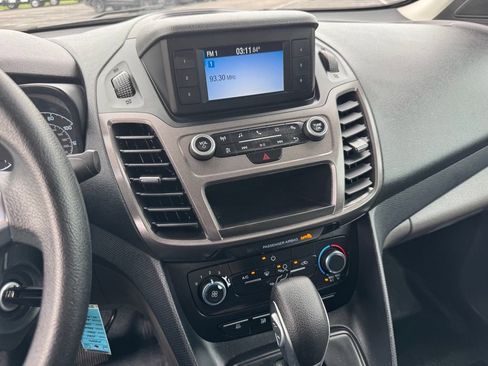 Used 2022 Ford Transit Connect XL FWD image 13