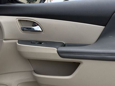 Used 2016 Honda Odyssey Touring image 28