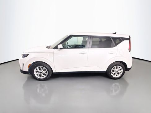 Used 2024 Kia Soul LX w/ Option Group 015 FWD image 6