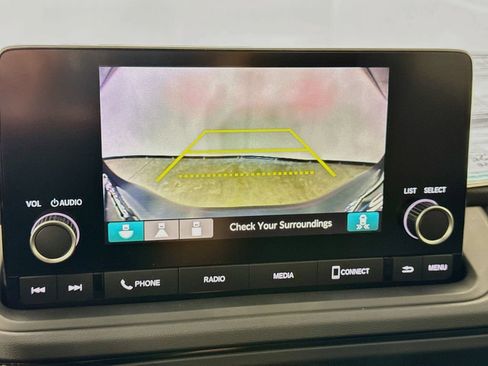Used 2025 Honda Accord SE image 16