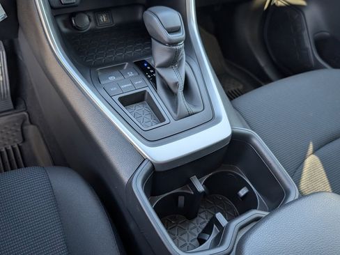 Used 2025 Toyota RAV4 LE image 16