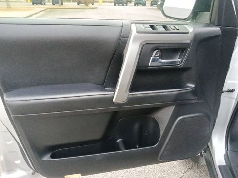 Used 2024 Toyota 4Runner SR5 image 11