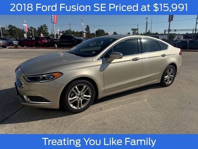 Used 2018 Ford Fusion SE w/ Fusion SE Technology Package