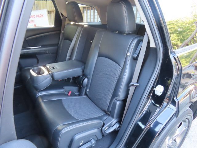 Used 2015 Dodge Journey Crossroad w/ Flexible Seating Group FWD image 14