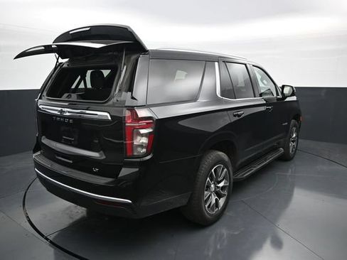 Used 2024 Chevrolet Tahoe LT w/ Luxury Package AWD/4WD image 9