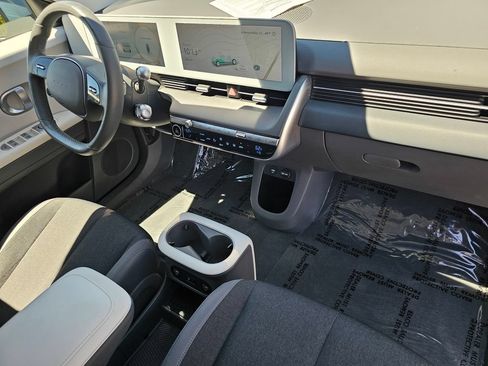 Certified 2024 Hyundai Ioniq 5 SEL RWD image 11