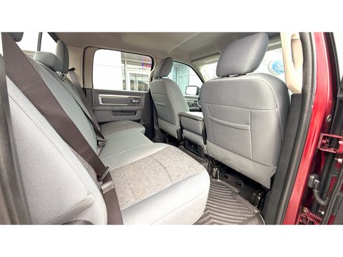 Used 2017 RAM 1500 Big Horn AWD/4WD image 9