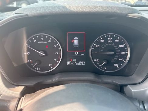 Used 2024 Subaru Crosstrek 2.5i Limited w/ Popular Package #4A AWD/4WD image 17