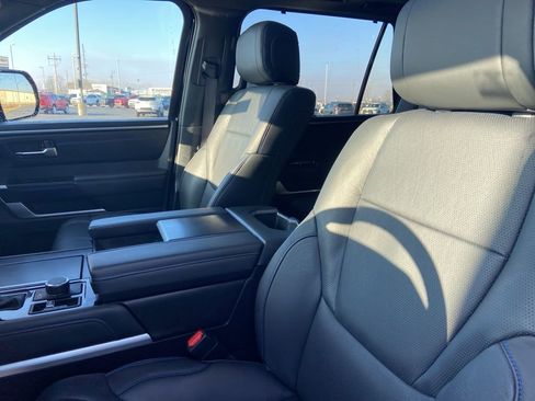 Used 2023 Toyota Sequoia Platinum image 16