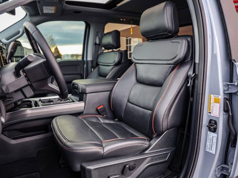 Used 2025 Ford F350 Lariat w/ Lariat Ultimate Package image 14