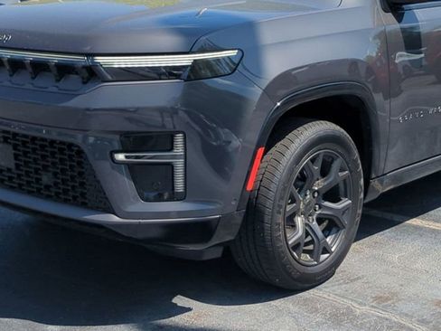 New 2026 Jeep Grand Wagoneer Limited w/ Premium Group II AWD/4WD image 9