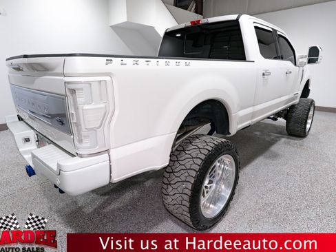 Used 2017 Ford F350 Platinum w/ Platinum Ultimate Package image 5