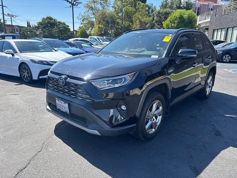 Used 2021 Toyota RAV4 Limited w/ Carpet Mat Package (TMS) AWD/4WD image 8