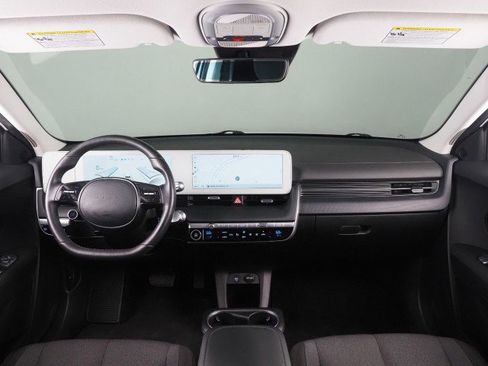 Used 2024 Hyundai Ioniq 5 SEL image 3